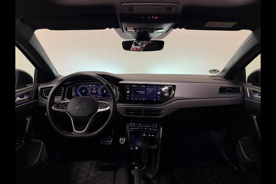 Volkswagen Taigo 1.5 TSI R-Line Business | PANO | 3x R-LINE | IQ LIGHTS | BLACK EDITION | CARPLAY