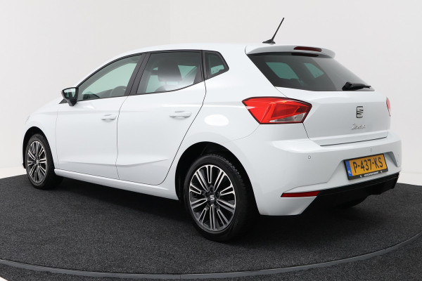 Seat Ibiza 1.0 EcoTSI Style Business Intense (DIGITALE COCKPIT, CRUISE CONTROL, NAVIGATIE CARPLAY, PARKEERSENSOREN)