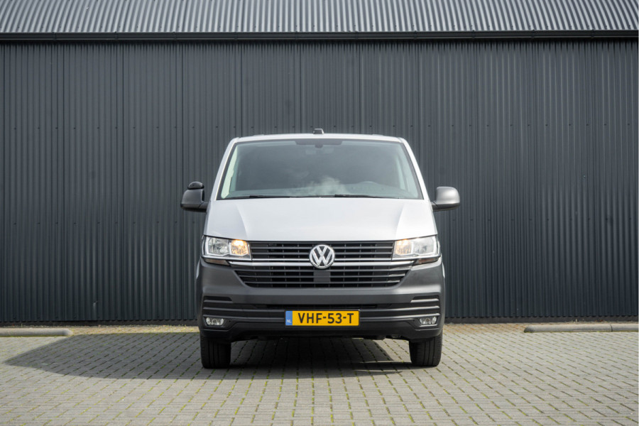 Volkswagen Transporter T6.1 2.0 TDI L2H1 | 150 PK | Cruise | Airco | Trekhaak