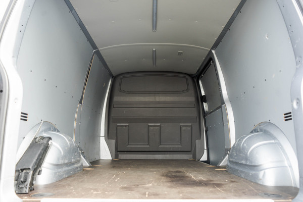 Volkswagen Transporter T6.1 2.0 TDI L2H1 | 150 PK | Cruise | Airco | Trekhaak