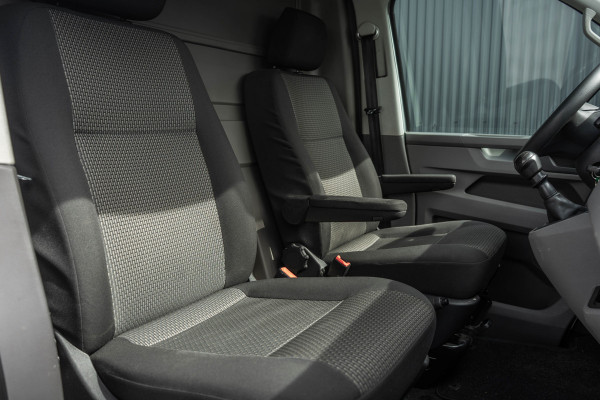 Volkswagen Transporter T6.1 2.0 TDI L2H1 | 150 PK | Cruise | Airco | Trekhaak