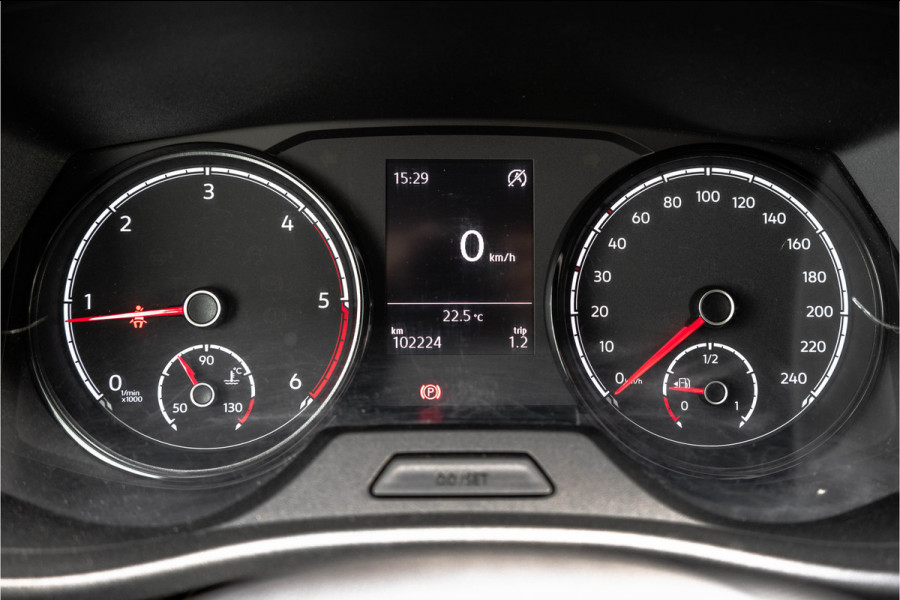 Volkswagen Transporter T6.1 2.0 TDI L2H1 | 150 PK | Cruise | Airco | Trekhaak