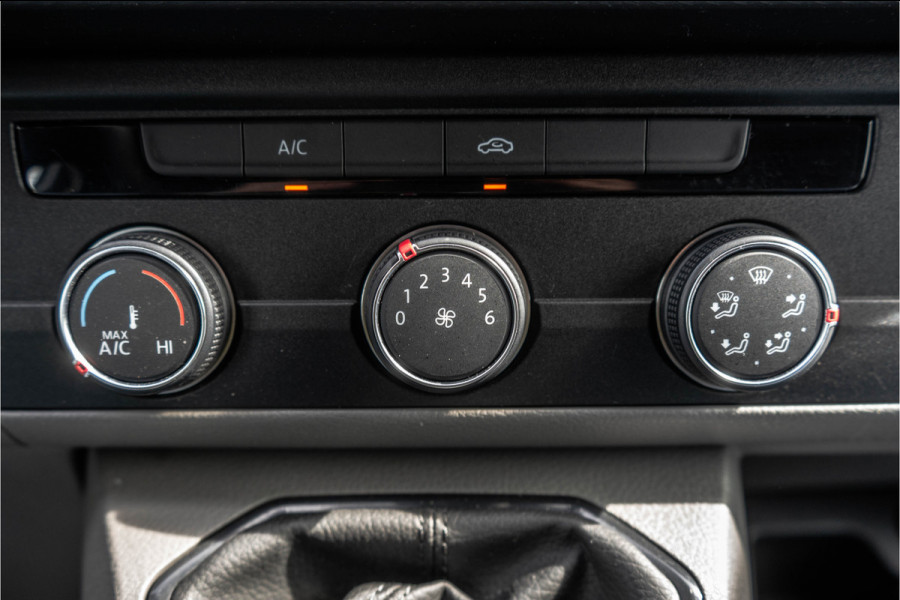 Volkswagen Transporter T6.1 2.0 TDI L2H1 | 150 PK | Cruise | Airco | Trekhaak