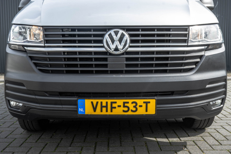 Volkswagen Transporter T6.1 2.0 TDI L2H1 | 150 PK | Cruise | Airco | Trekhaak