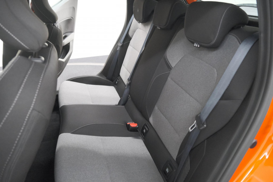 Renault Clio 1.6 E-Tech Full Hybrid 145 Evolution | Apple Carplay | Parkeersensoren | LED | Cruise Control