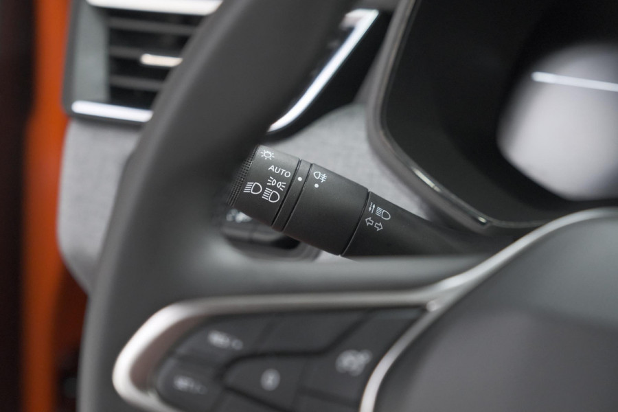 Renault Clio 1.6 E-Tech Full Hybrid 145 Evolution | Apple Carplay | Parkeersensoren | LED | Cruise Control