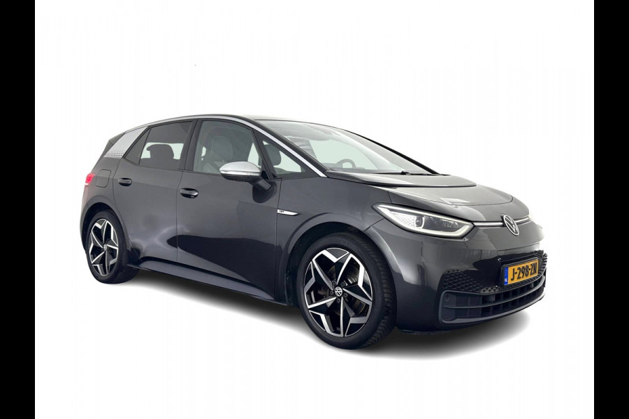 Volkswagen ID.3 First Plus 58 kWh [ 3-Fase ] {SOH-91%} (INCL-BTW) *ADAPTIVE-CRUISE | MATRIX-LED | CAMERA | KEYLESS | MICROFIBRE | AMBIENTLIGHT | NAVI-FULLMAP | DAB+ | ECC | HEATED-SPORTSEATS | DIGI-COCKPIT | 19''ALU*