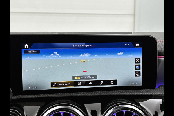 Mercedes-Benz CLA-Klasse Shooting Brake 200 Business Solution AMG(NL-auto, Dealer OndH, Panorama, SfeerV,Camera, StoelV, Etc)