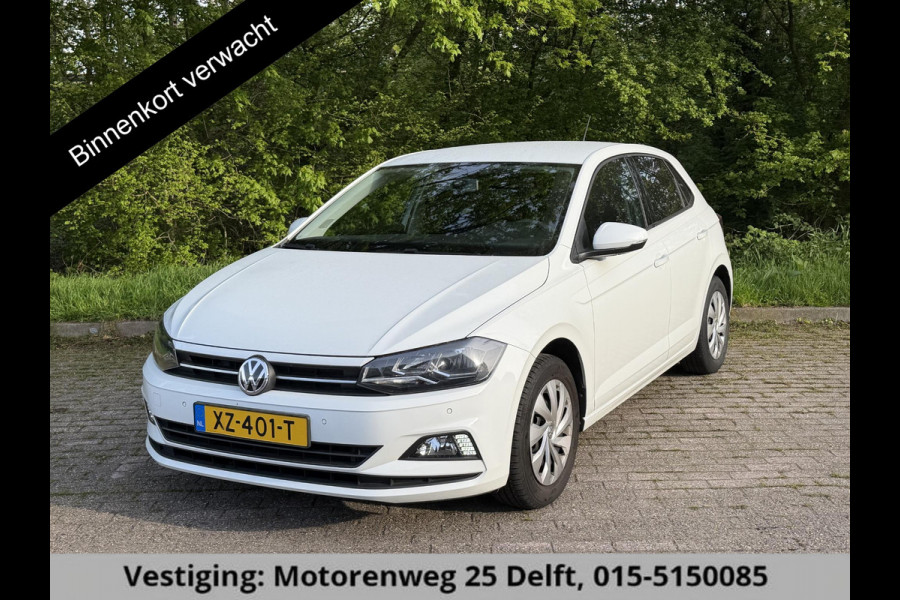 Volkswagen Polo 1.0 TSI Comfortline . NAVIGATIE . PARKEERSENSOREN VOOR  & ACHTER .
