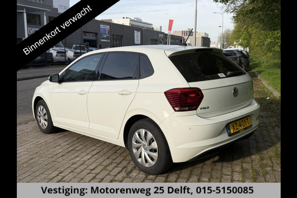 Volkswagen Polo 1.0 TSI Comfortline . NAVIGATIE . PARKEERSENSOREN VOOR  & ACHTER .