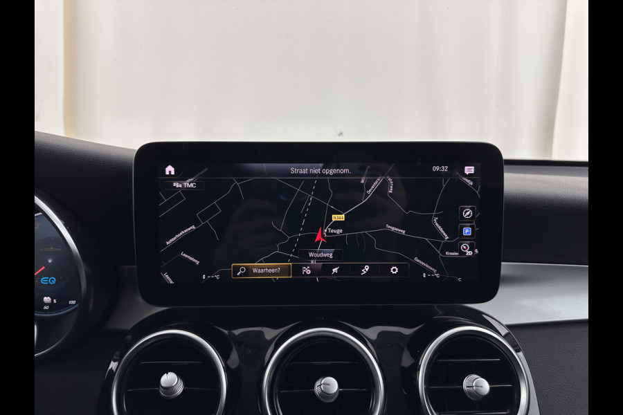 Mercedes-Benz GLC 300e 4MATIC Business Solution (Plug-In) {SOH-94%} (INCL-BTW) *LEATHER | FULL-LED | DIGI-COCKPIT | KEYLESS | DAB | HEATED-SPORTSEATS | CAMERA | PRIVACY-GLASS | NAVI-FULLMAP | ECC | PDC | CRUISE | 18''ALU*