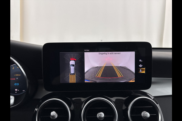 Mercedes-Benz GLC 300e 4MATIC Business Solution (Plug-In) {SOH-94%} (INCL-BTW) *LEATHER | FULL-LED | DIGI-COCKPIT | KEYLESS | DAB | HEATED-SPORTSEATS | CAMERA | PRIVACY-GLASS | NAVI-FULLMAP | ECC | PDC | CRUISE | 18''ALU*
