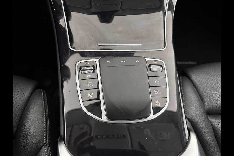 Mercedes-Benz GLC 300e 4MATIC Business Solution (Plug-In) {SOH-94%} (INCL-BTW) *LEATHER | FULL-LED | DIGI-COCKPIT | KEYLESS | DAB | HEATED-SPORTSEATS | CAMERA | PRIVACY-GLASS | NAVI-FULLMAP | ECC | PDC | CRUISE | 18''ALU*