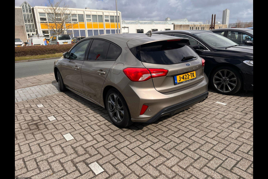 Ford Focus 1.0 EcoBoost ST Line Business 125pk | Head up display | B&O Play | SYNC 3 Navigatie | Cruise Controle