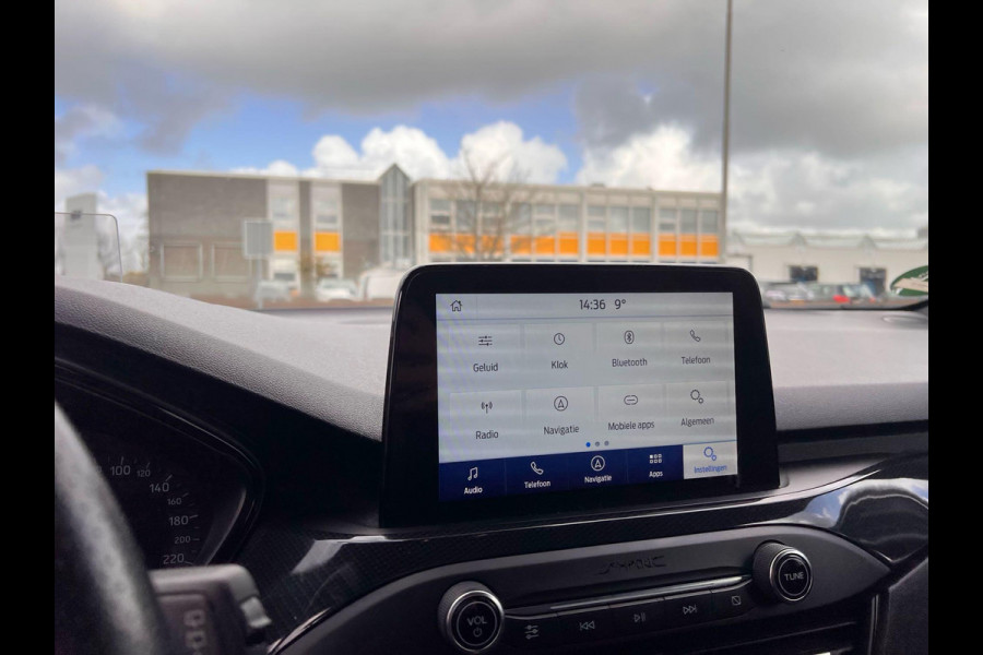 Ford Focus 1.0 EcoBoost ST Line Business 125pk | Head up display | B&O Play | SYNC 3 Navigatie | Cruise Controle