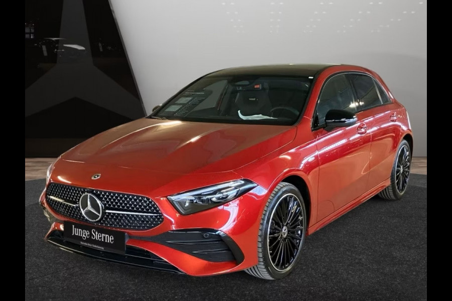Mercedes-Benz A-Klasse 250e AMG ** DESIGNO ROT ** NIGHT, PANORAMA, BURMESTER, 2-Zone CLIMA, 19-inch LMV,  ** 1e EIG - UNFALLFREI ** ** INFORMEER OOK NAAR ONZE AANTREKKELIJKE FINANCIAL-LEASE TARIEVEN **