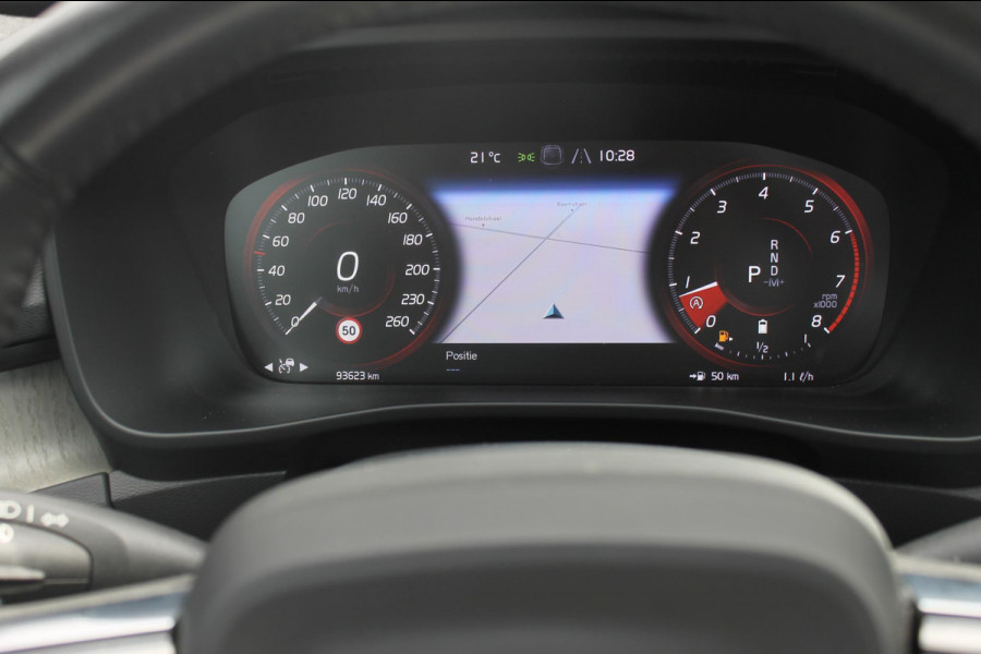 Volvo XC40 B4 211PK Automaat Inscription Panoramisch schuif-kanteldak / Semi elektrisch wegklapbare trekhaak / Adaptieve cruise control / Lederen bekleding / Harman Kardon Audio