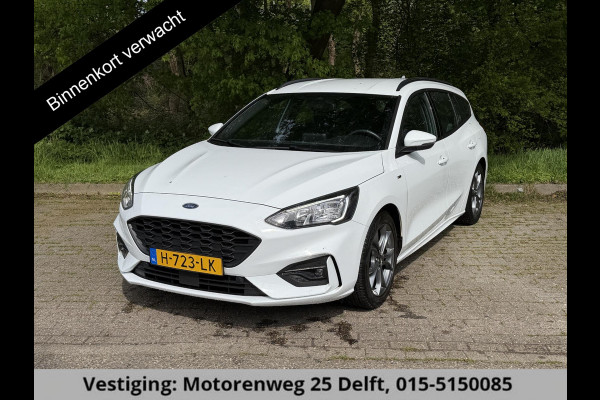 Ford FOCUS Wagon 1.0 EcoBoost ST Line Business . KEYLESS ENTRY & START . PARKEERSENSOREN . NAVIGATIE .