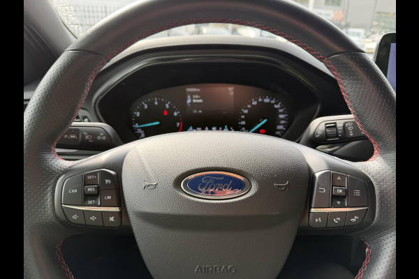 Ford FOCUS Wagon 1.0 EcoBoost ST Line Business . KEYLESS ENTRY & START . PARKEERSENSOREN . NAVIGATIE .