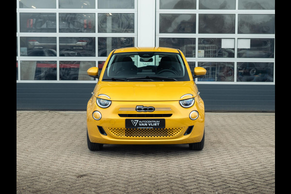 Fiat 500 Hybrid Torino Launch Edition | Clima | Carplay | PDC | Priv Glass | Sun of Italy