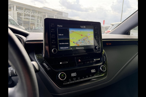 Toyota Corolla Touring Sports 1.8 Hybrid Active . GARANTIE TOT 11-2031 . NAVIGATIE . ACHTERUITRIJ CAMERA . ADAPTIEVE CRUISE CONTROL .