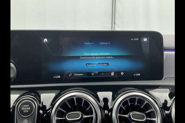 Mercedes-Benz A-Klasse 180 AMG Pano Memory Sfeerverl Carplay Led Stoelverw Business Solution