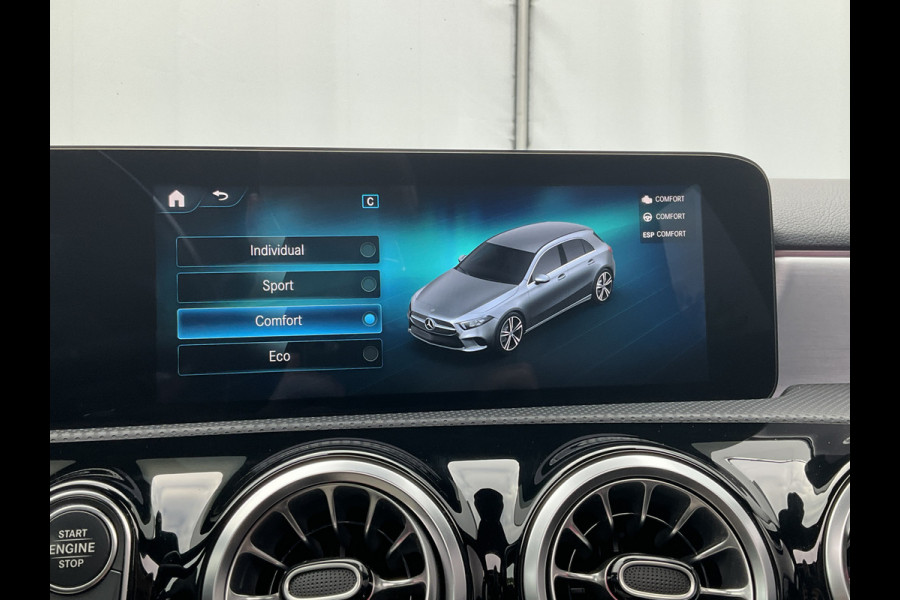 Mercedes-Benz A-Klasse 180 AMG Pano Memory Sfeerverl Carplay Led Stoelverw Business Solution
