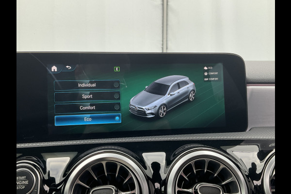 Mercedes-Benz A-Klasse 180 AMG Pano Memory Sfeerverl Carplay Led Stoelverw Business Solution
