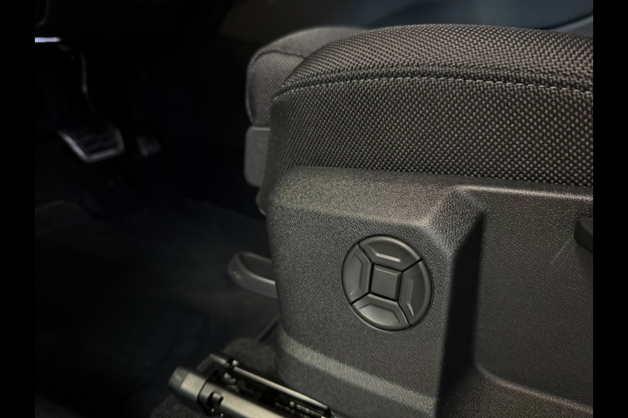 Audi Q3 Sportback Sportback e-hybrid 272pk 2xS-line Tech plus Black Optic matrix full led 119 km