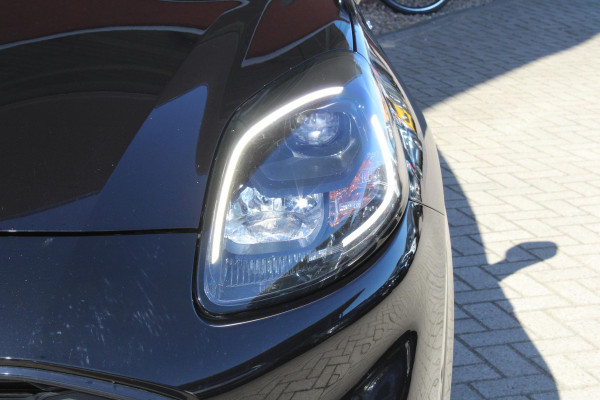 Ford Puma 1.0 EcoBoost Hybrid ST-Line | Winterpack | Climate Control | Adaptieve Cruise Control | Camera | Navigatie | Privacy Glass