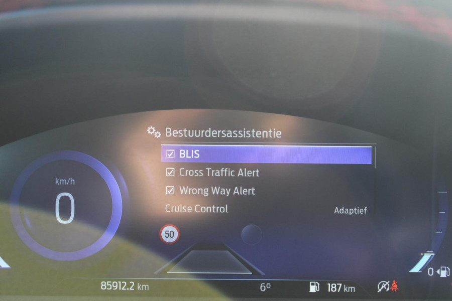 Ford Puma 1.0 EcoBoost Hybrid ST-Line | Winterpack | Climate Control | Adaptieve Cruise Control | Camera | Navigatie | Privacy Glass