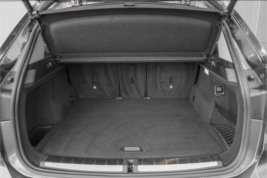 BMW X1 sDrive20i High Executive X-Line Pano Sportstoel Leder