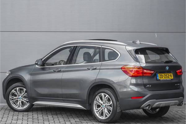 BMW X1 sDrive20i High Executive X-Line Pano Sportstoel Leder
