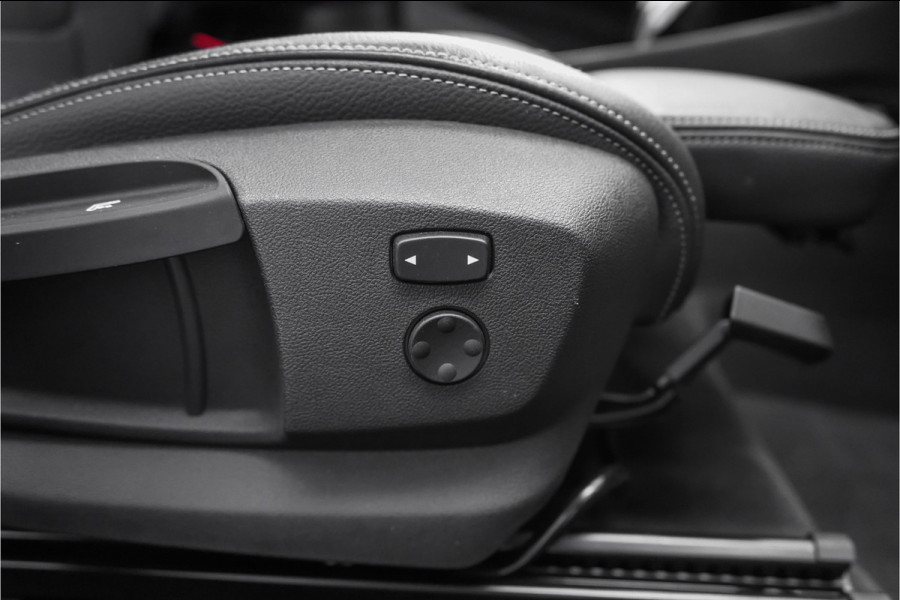 BMW X1 sDrive20i High Executive X-Line Pano Sportstoel Leder