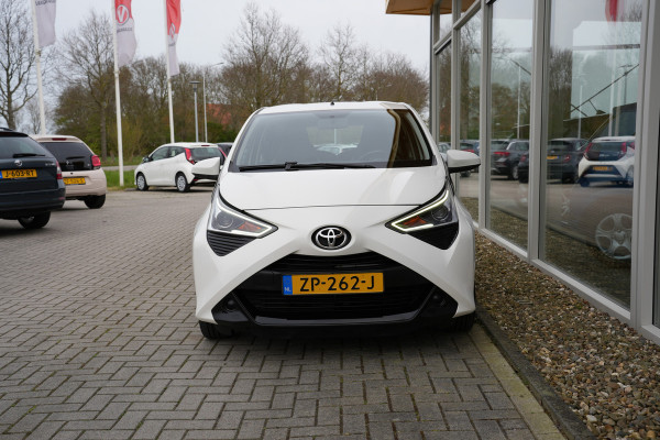 Toyota Aygo 1.0 VVT-i x-play limited | Achteruitrijcamera | Bluetooth |