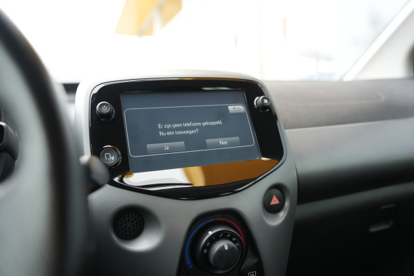 Toyota Aygo 1.0 VVT-i x-play limited | Achteruitrijcamera | Bluetooth |