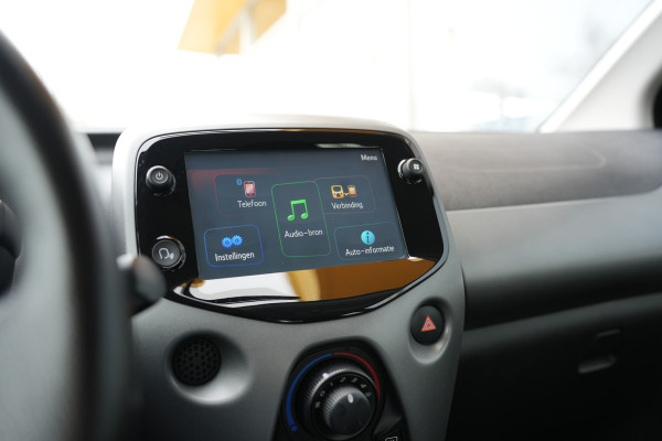 Toyota Aygo 1.0 VVT-i x-play limited | Achteruitrijcamera | Bluetooth |