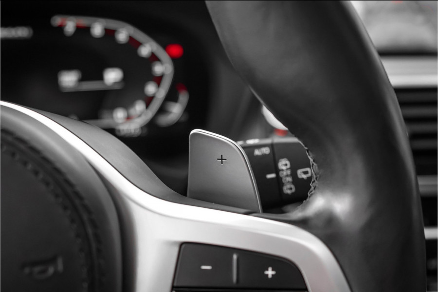 BMW X3 M40i xDrive High Executive Pano ACC HUD Trekhaak