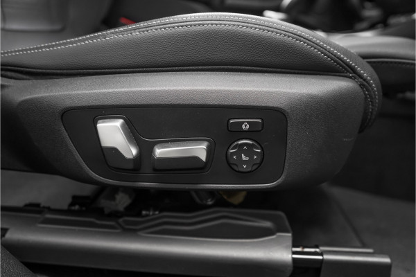 BMW X3 M40i xDrive High Executive Pano ACC HUD Trekhaak