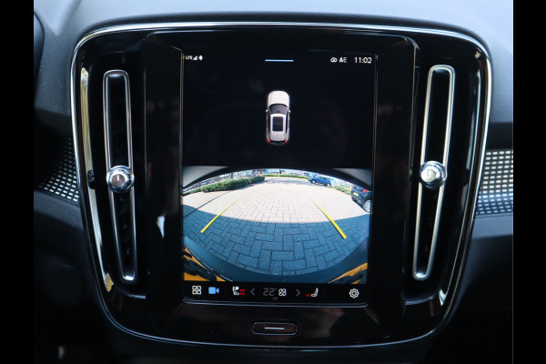 Volvo XC40 Recharge P8 AWD R-Design SOH 88,1% / Stoel-stuurverw. / Camera NL Auto / BTW Auto