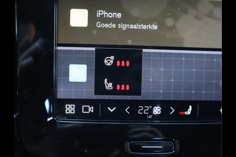 Volvo XC40 Recharge P8 AWD R-Design SOH 88,1% / Stoel-stuurverw. / Camera NL Auto / BTW Auto