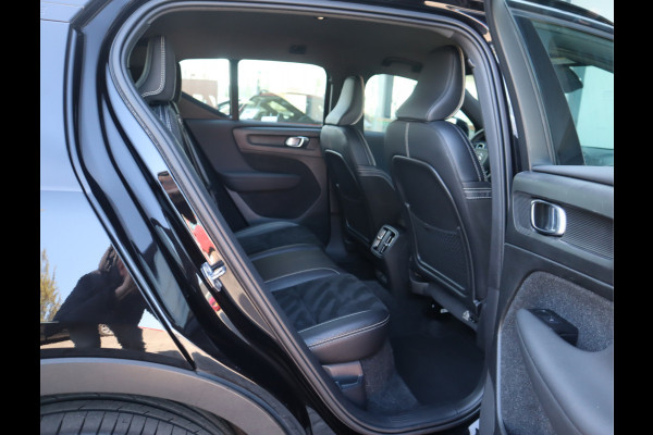 Volvo XC40 Recharge P8 AWD R-Design SOH 88,1% / Stoel-stuurverw. / Camera NL Auto / BTW Auto