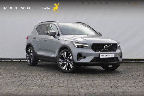 Volvo XC40 B4 211PK Automaat Plus Dark / Adaptive cruise control / Elektrische stoelen / Harman Kardon audio / Pilot assist / BLIS / Stoel en stuur verwarming / Elektrische achterklep / Parkeersensoren met camera / Google infotainment