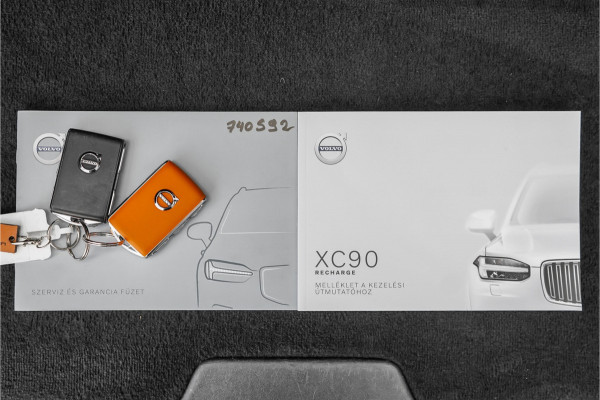 Volvo XC90 2.0 T8 Recharge AWD R-Design Pano H/K Trekhaak