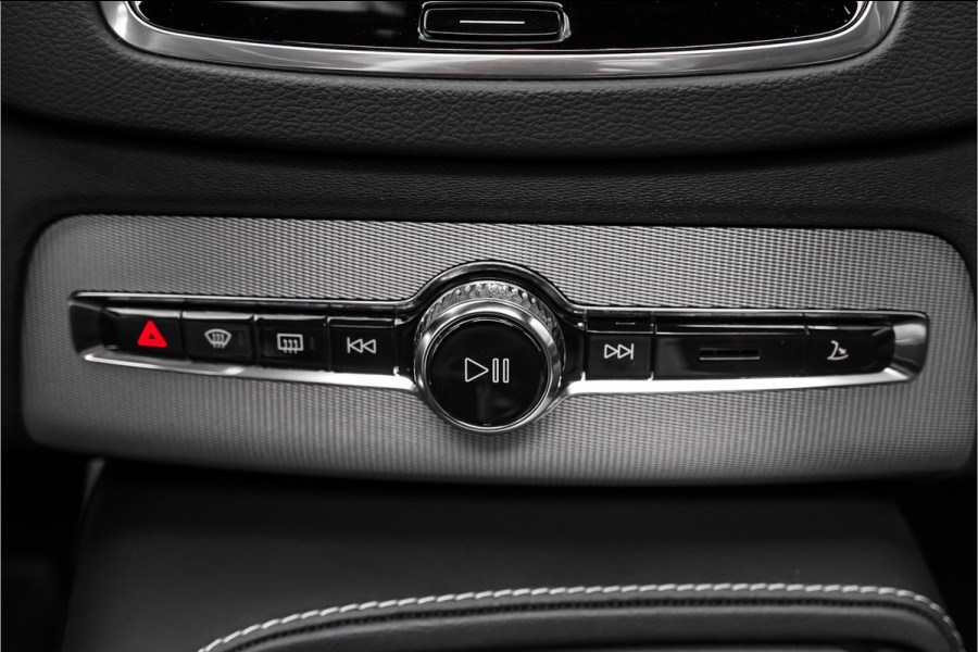 Volvo XC90 2.0 T8 Recharge AWD R-Design Pano H/K Trekhaak