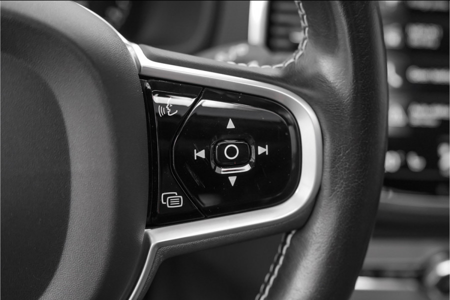 Volvo XC90 2.0 T8 Recharge AWD R-Design Pano H/K Trekhaak