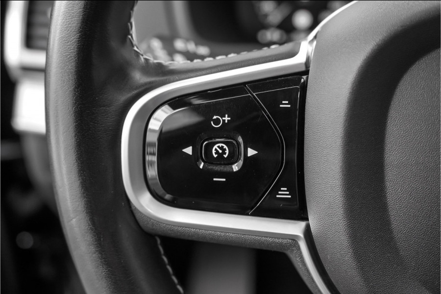 Volvo XC90 2.0 T8 Recharge AWD R-Design Pano H/K Trekhaak