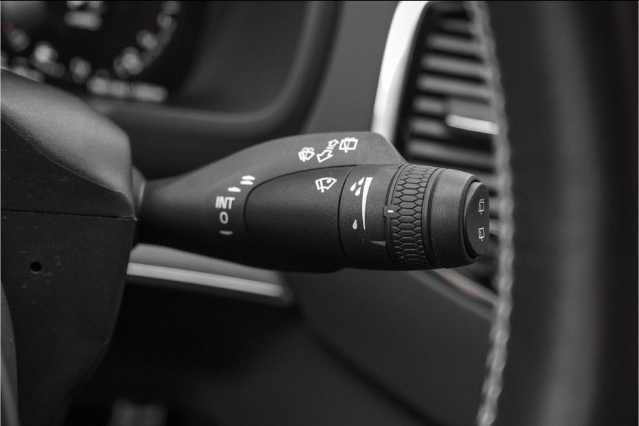 Volvo XC90 2.0 T8 Recharge AWD R-Design Pano H/K Trekhaak