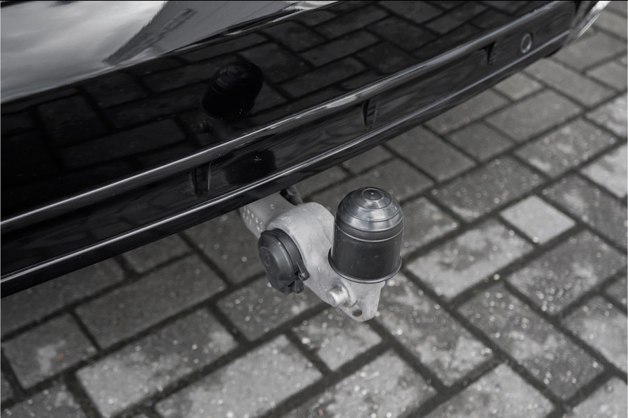 Volvo XC90 2.0 T8 Recharge AWD R-Design Pano H/K Trekhaak
