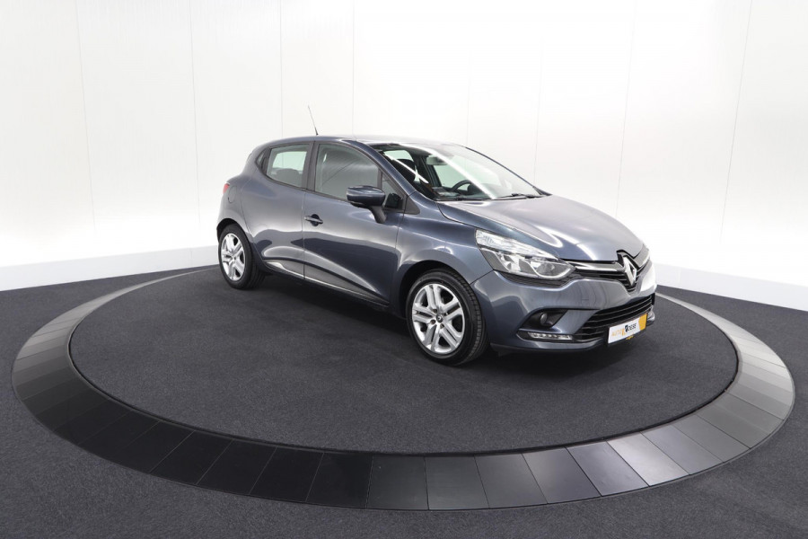 Renault Clio TCe 90 Zen | Navigatie | Parkeersensoren | Climate Control